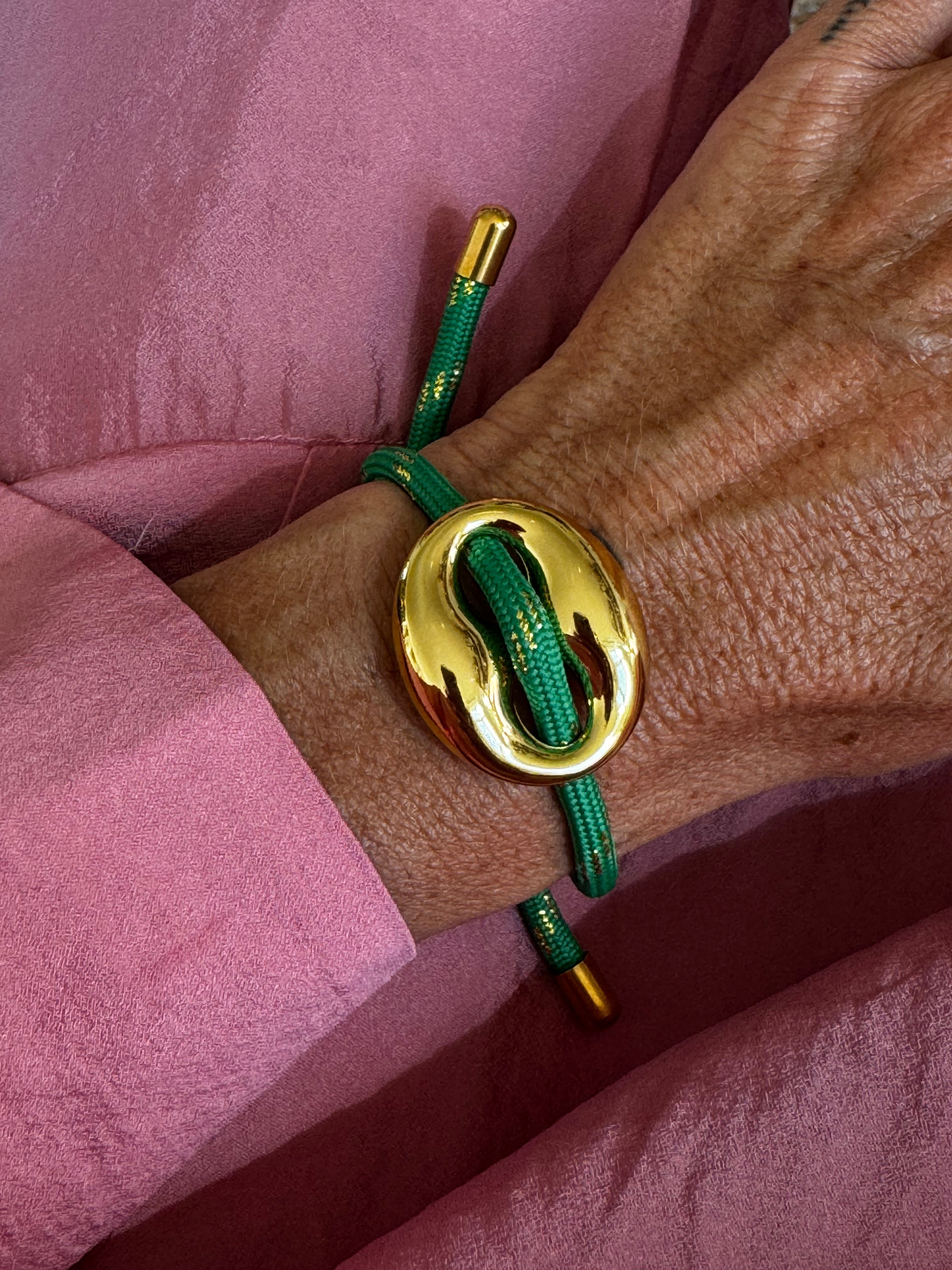 Bean bracelet gold medium
