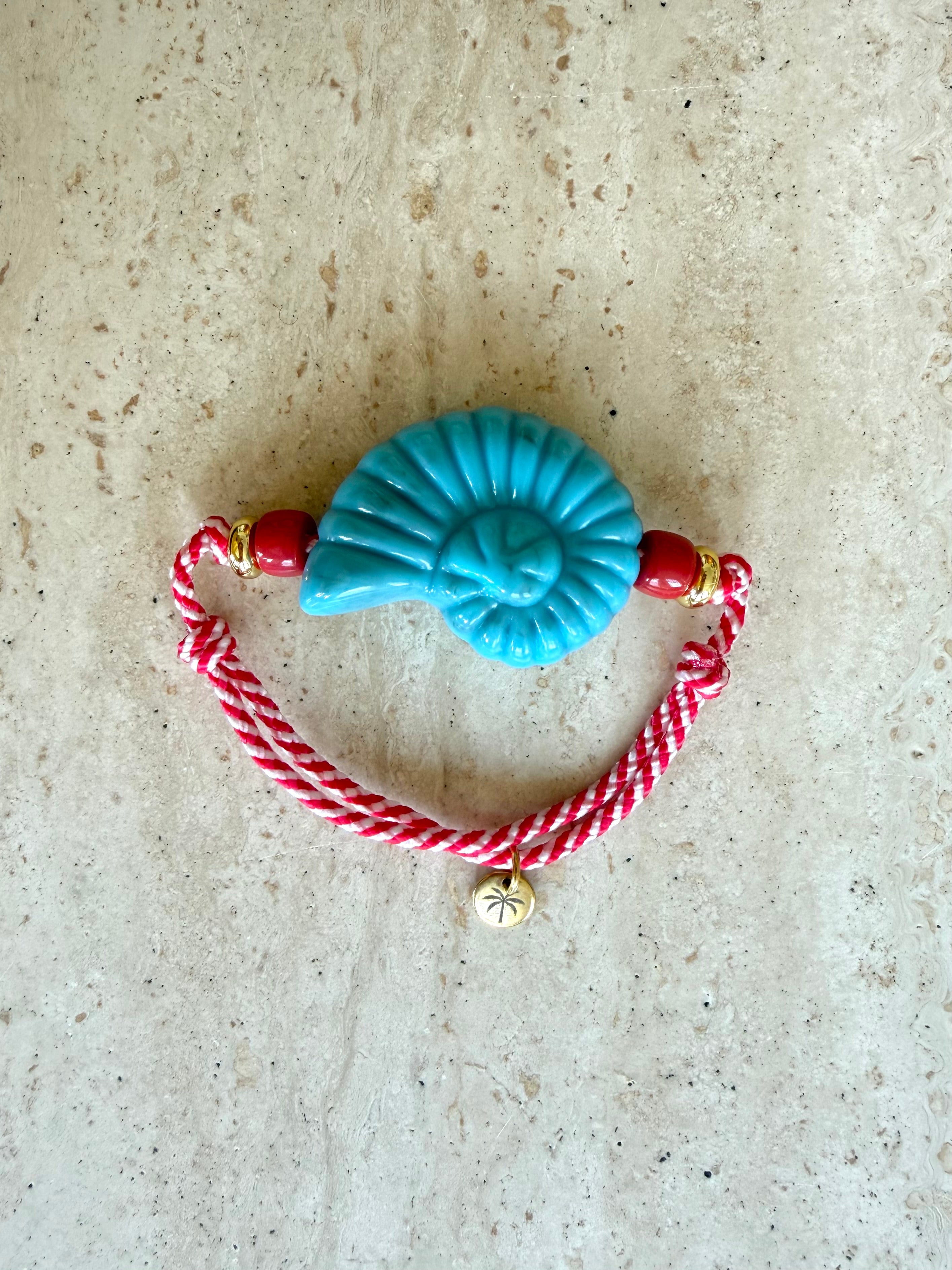 Shelly bracelet